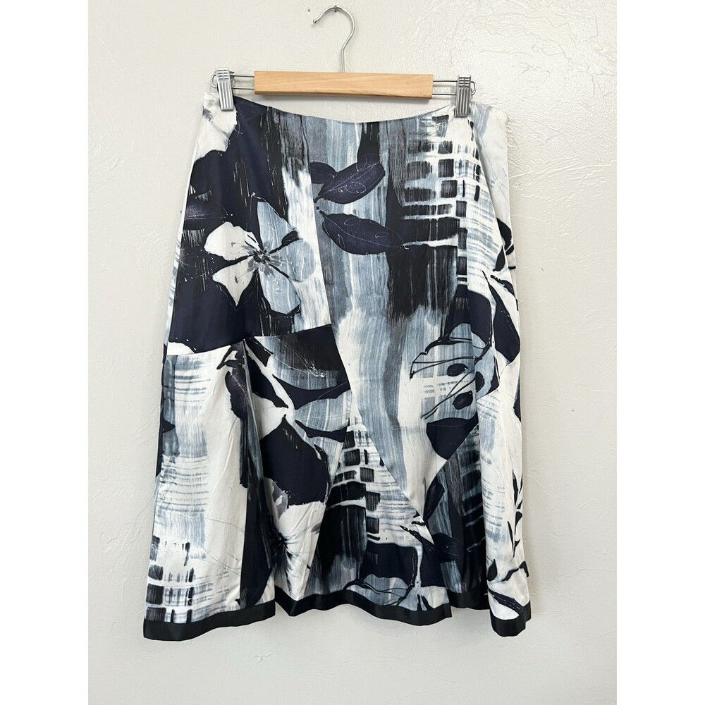 NWT CHICO’S Como Hudson Black Skirt SIZE 2 Large Silk Blend Reg $108